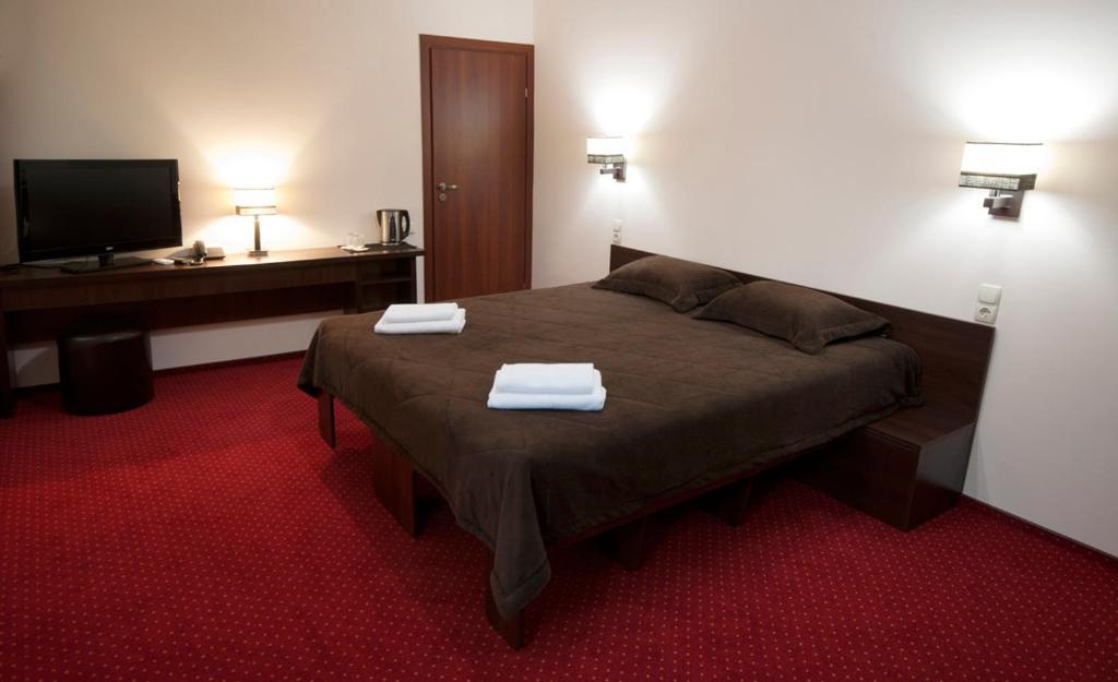 Hotel 12 Charkiv Rum bild